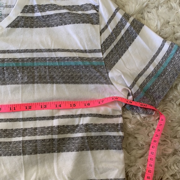 American Rag V Neck - Picture 3 of 7